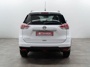 Внедорожник Nissan X-Trail 2015 года, 1735000 рублей, Красноярск