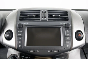 Внедорожник Toyota RAV4 2011 года, 1399000 рублей, Пермь