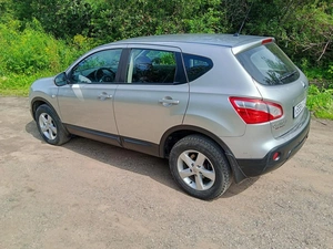 Внедорожник Nissan Qashqai 2010 года, 900000 рублей, Красноярск