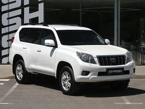 Внедорожник Toyota Land Cruiser Prado 2012 года, 2860000 рублей, Волгоград