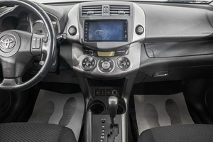 Внедорожник Toyota RAV4 2009 года, 1299000 рублей, Барнаул