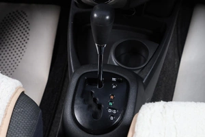 Хетчбэк Toyota Vitz 2009 года, 689000 рублей, Новосибирск