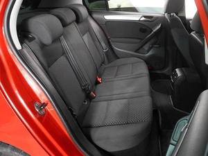 Хетчбэк Volkswagen Golf 2010 года, 849000 рублей, Воронеж