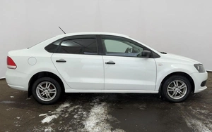 Седан Volkswagen Polo 2014 года, 850000 рублей, Орёл