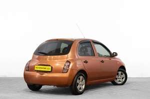 Хетчбэк Nissan March 2002 года, 299000 рублей, Барнаул