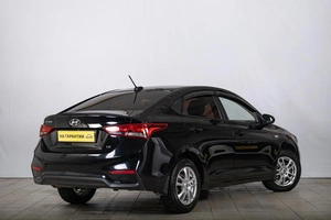 Седан Hyundai Solaris 2017 года, 1319000 рублей, Томск