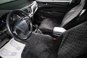 Седан Hyundai Solaris 2017 года, 1299000 рублей, Сургут