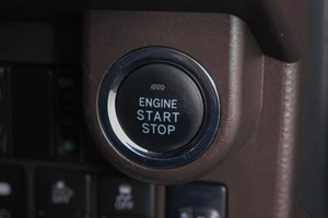 Хетчбэк Toyota Tank 2018 года, 999000 рублей, Кемерово