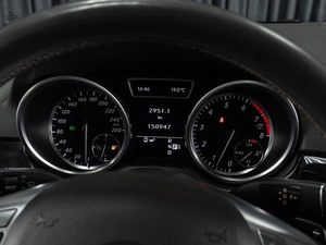Внедорожник Mercedes-benz M-класс 2012 года, 2399000 рублей, Тюмень