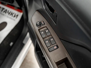 Минивэн Toyota Roomy 2017 года, 930000 рублей, Красноярск