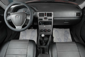 Седан ВАЗ (LADA) Priora 2013 года, 369000 рублей, Тюмень