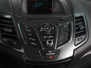 Седан Ford Fiesta 2015 года, 950000 рублей, Ростов-на-Дону