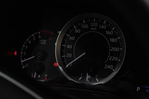 Седан Toyota Corolla 2019 года, 1859000 рублей, Новокузнецк