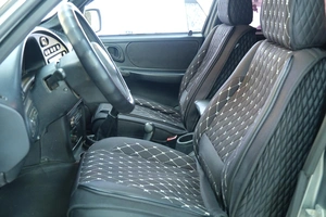 Внедорожник Chevrolet Niva 2013 года, 499000 рублей, Омск