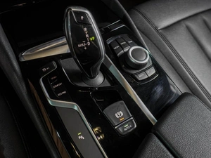 Седан BMW 5 серия 2019 года, 2999000 рублей, Воронеж