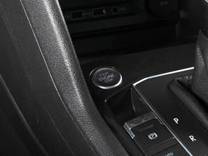 Внедорожник Volkswagen Tiguan 2020 года, 2250000 рублей, Аксай