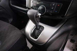 Минивэн Nissan Serena 2015 года, 1489000 рублей, Красноярск