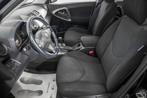 Внедорожник Toyota RAV4 2009 года, 1299000 рублей, Барнаул