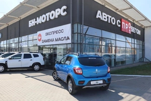 Хэтчбек Renault Sandero 2018 года, 1070000 рублей, Мирное