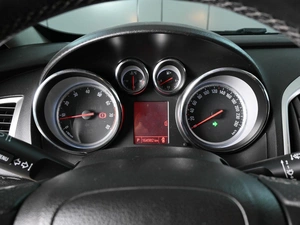 Хетчбэк Opel Astra GTC 2013 года, 899000 рублей, Аксай