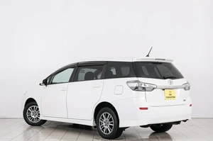 Минивэн Toyota Wish 2015 года, 2099000 рублей, Красноярск