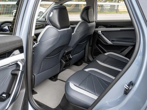 Внедорожник Geely Atlas 2024 года, 2640000 рублей, Краснодар