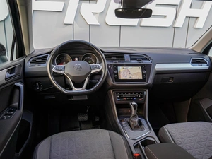 Внедорожник Volkswagen Tiguan 2020 года, 2680000 рублей, Краснодар