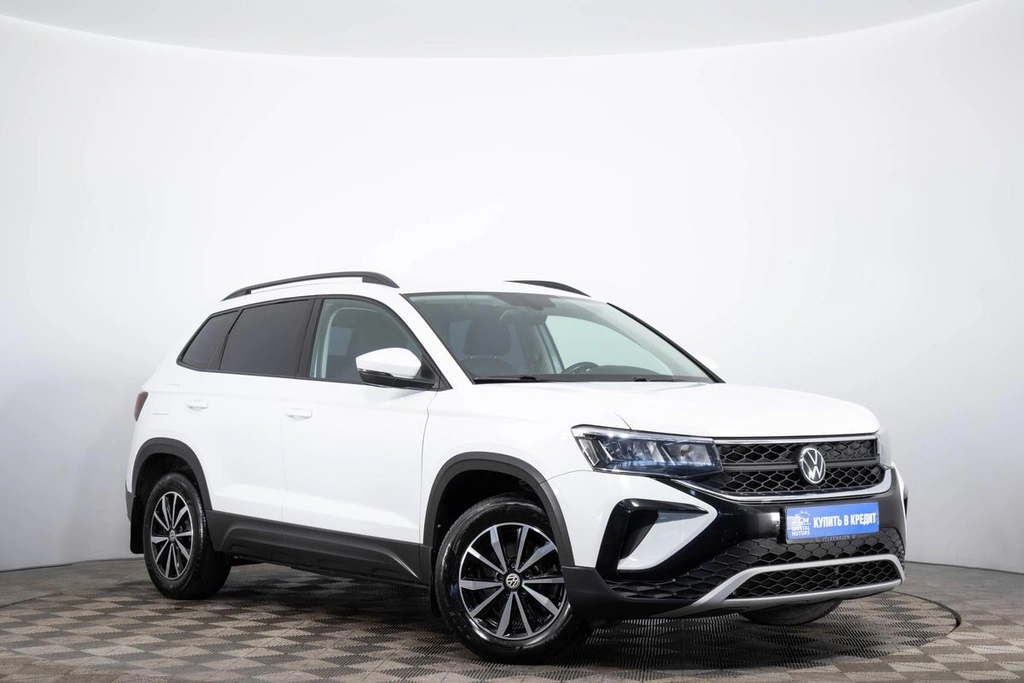 Внедорожник Volkswagen Taos 2021 года, 2399000 рублей, Пермь