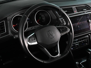 Внедорожник Volkswagen Tiguan 2021 года, 2849000 рублей, Ростов-на-Дону