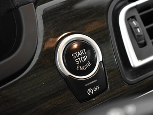 Седан BMW 7 серия 2015 года, 2299900 рублей, Казань