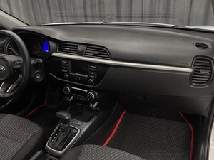 Седан Kia Rio 2019 года, 970000 рублей, Красноярск