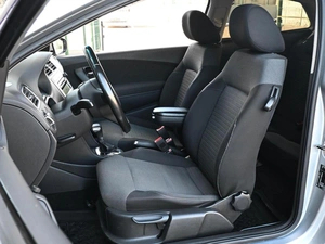 Хетчбэк Volkswagen Polo 2010 года, 729000 рублей, Кирилловка
