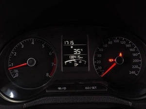 Седан Volkswagen Polo 2015 года, 999000 рублей, Воронеж