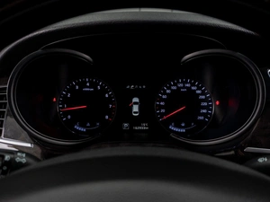 Седан Kia Quoris 2017 года, 1899000 рублей, Тюмень