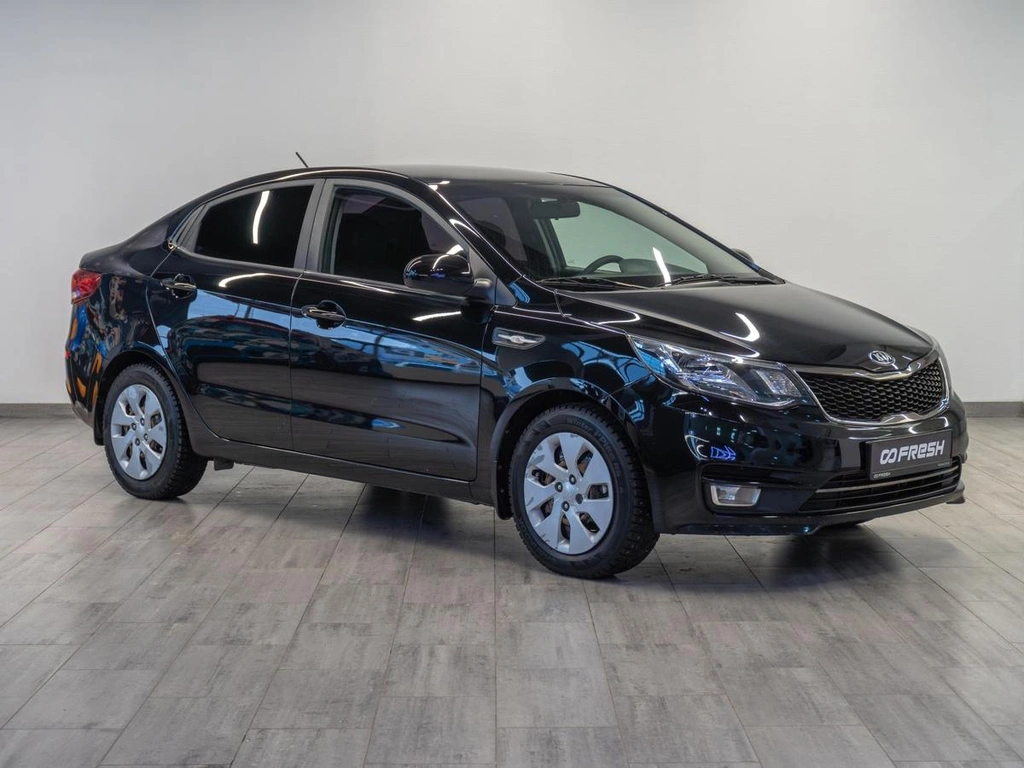 Седан Kia Rio 2016 года, 1099000 рублей, Саратов