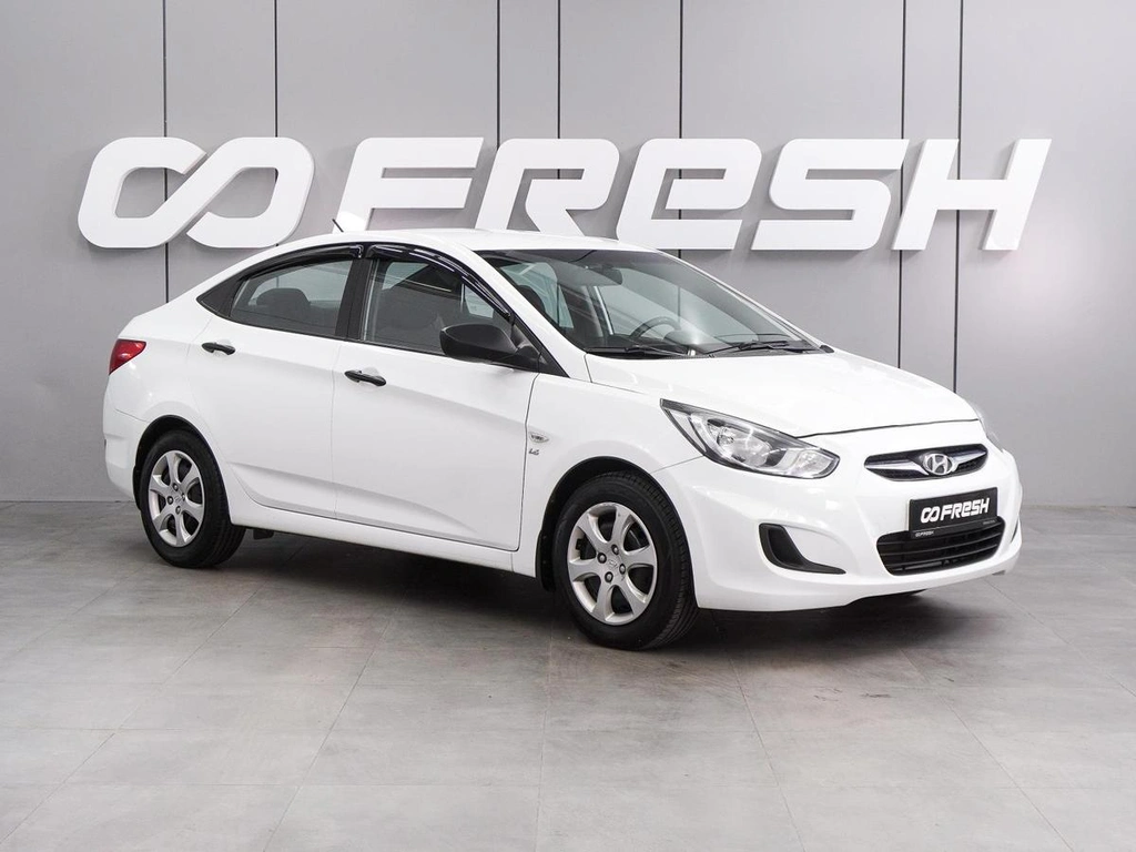 Седан Hyundai Solaris 2013 года, 699000 рублей, Воронеж