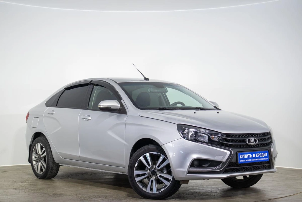 Седан ВАЗ (LADA) Vesta 2018 года, 989000 рублей, Оренбург