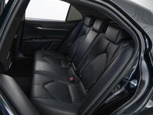 Седан Toyota Camry 2019 года, 2598444 рублей, Москва