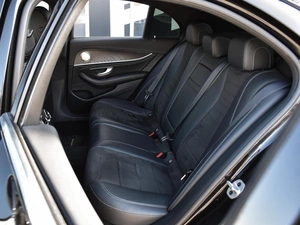 Седан Mercedes-benz E-класс 2019 года, 3300000 рублей, Краснодар