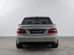 Седан Mercedes-benz E-класс 2012 года, 1700077 рублей, Москва