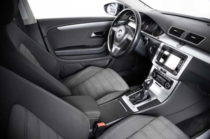 Седан Volkswagen Passat CC 2011 года, 1039000 рублей, Пермь