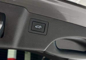 Внедорожник Hyundai Santa Fe 2018 года, 2390000 рублей, Красноярск