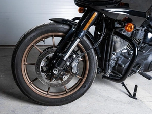 Harley-Davidson Low Rider ST 2024 года, 2250000 рублей, Ставрополь