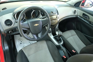 Седан Chevrolet Cruze 2013 года, 599000 рублей, Омск