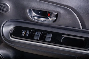 Хетчбэк Toyota Aqua 2017 года, 1239000 рублей, Томск