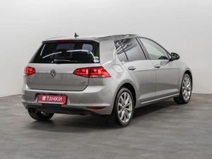 Хетчбэк Volkswagen Golf 2013 года, 1350000 рублей, Красноярск