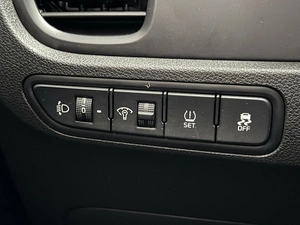 Седан Kia Rio 2019 года, 1295000 рублей, Красноярск