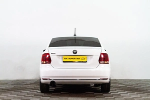 Седан Volkswagen Polo 2019 года, 869000 рублей, Сургут
