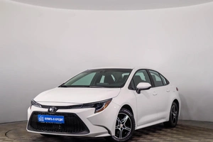 Седан Toyota Corolla 2019 года, 1789000 рублей, Пермь