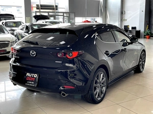 Хетчбэк Mazda 3 2020 года, 1827000 рублей, Солонцы
